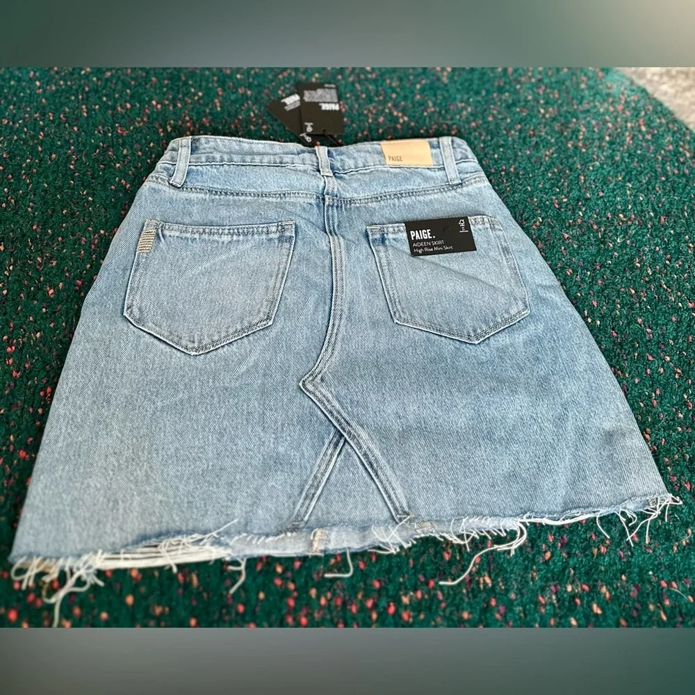PAIGE Aideen Seamed Denim Mini Skirt Razz NWT 26 Rare
